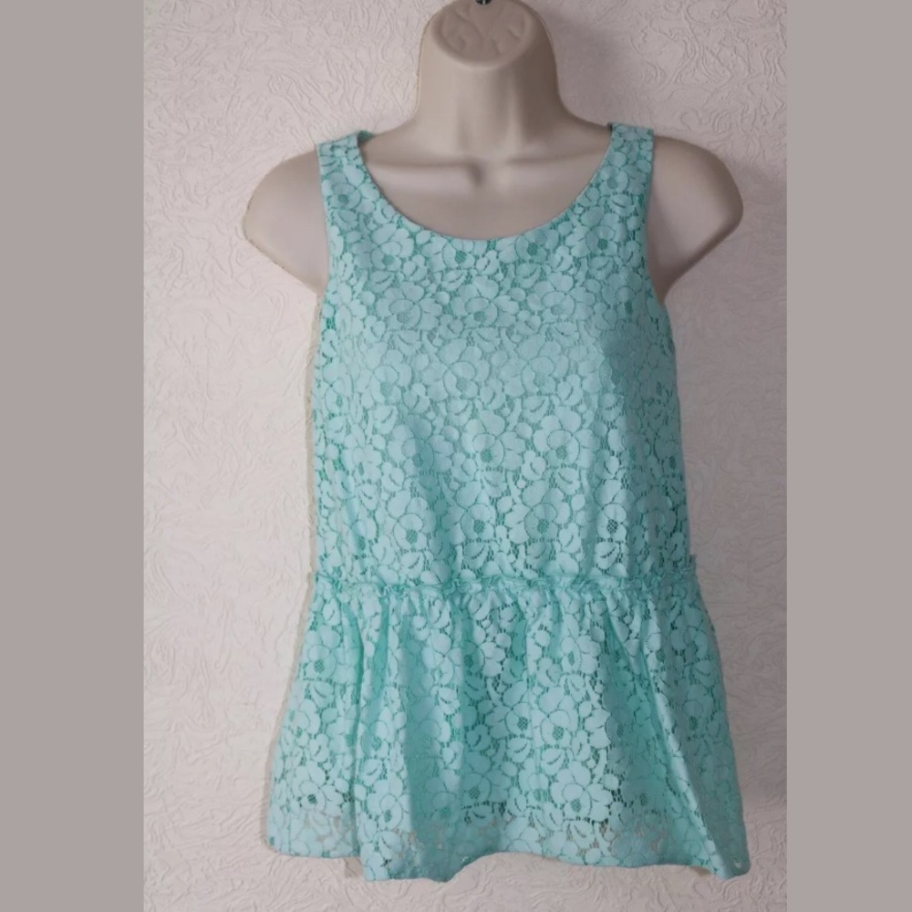 Filly Flair Lacy Floral Tank Womens Sz M